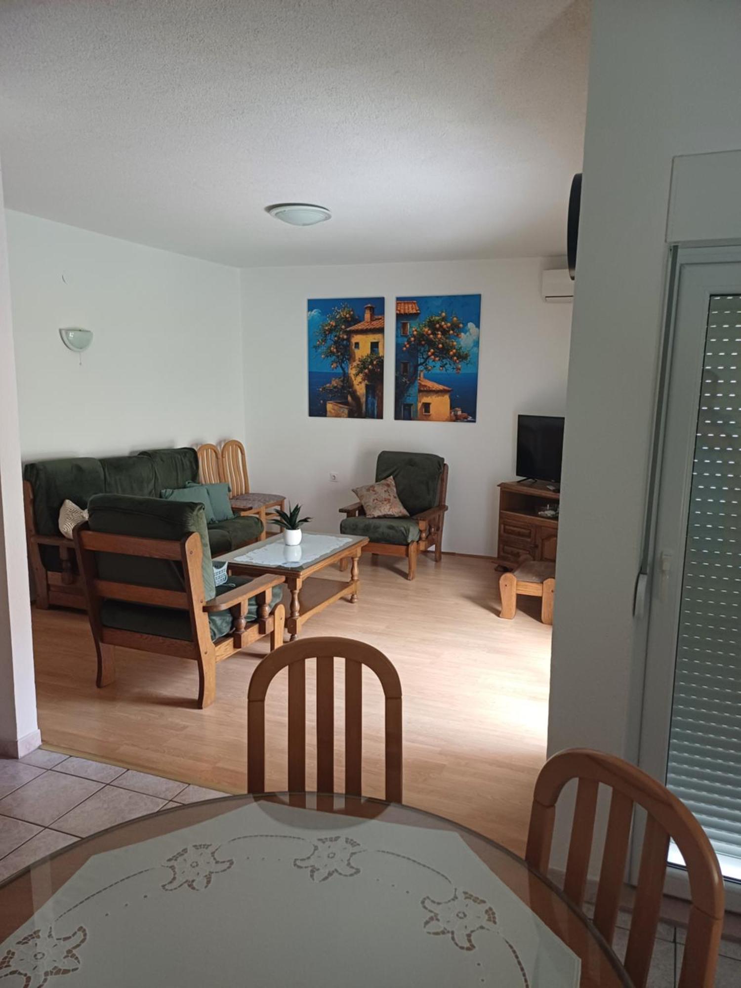Apartment Sano Podstrana Esterno foto