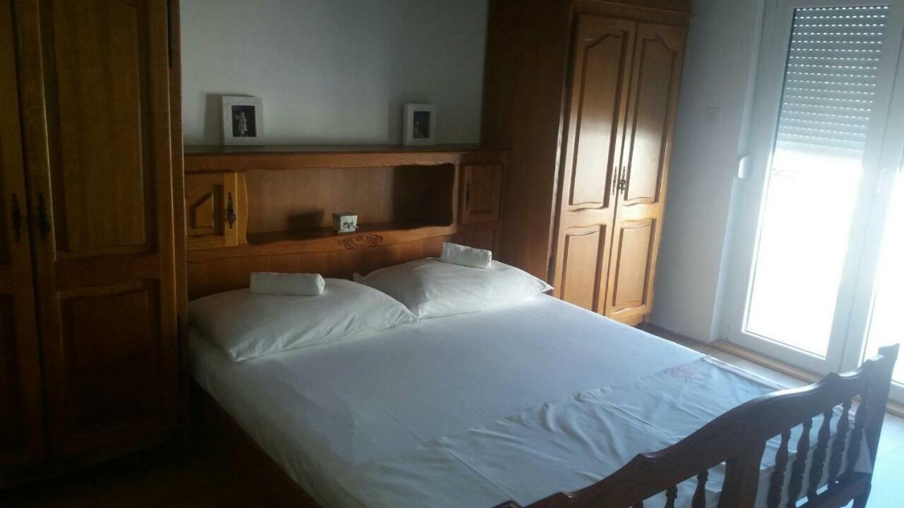 Apartment Sano Podstrana Esterno foto