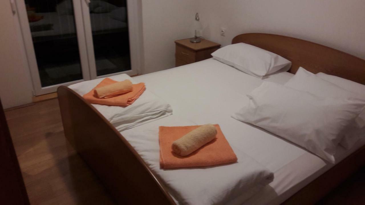 Apartment Sano Podstrana Esterno foto